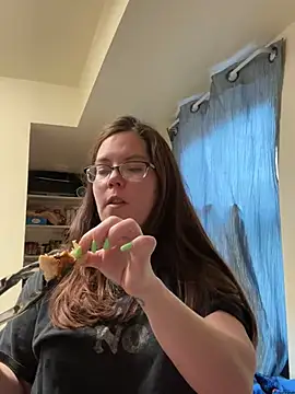 FreakNastyLacie online show from 03/10/25, 09:51