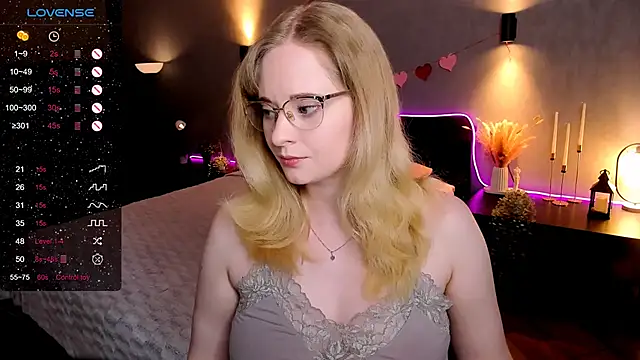 Aemilia  online show from 02/24/26, 08:23