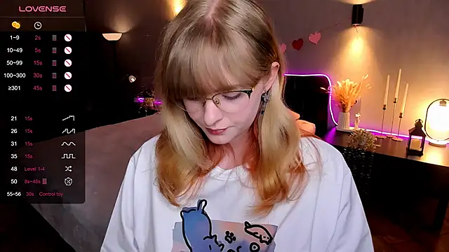 Aemilia  online show from 03/23/26, 07:56