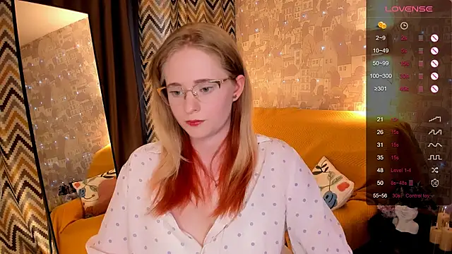 Aemilia  online show from 06/21/26, 08:28
