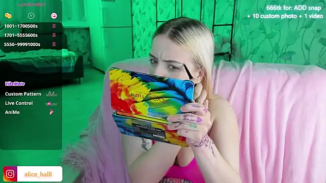 Alice Halle online show from 12/11/24, 05:15