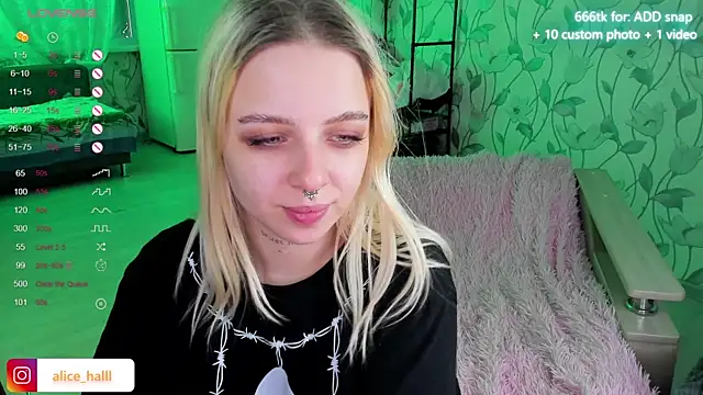 Alice Halle online show from 01/02/25, 07:23