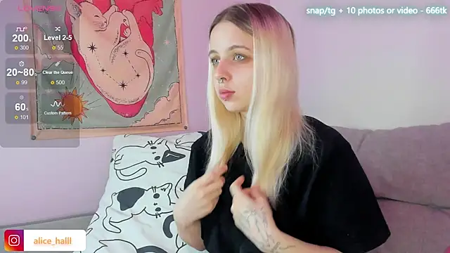 Alice Halle online show from 03/05/25, 01:10