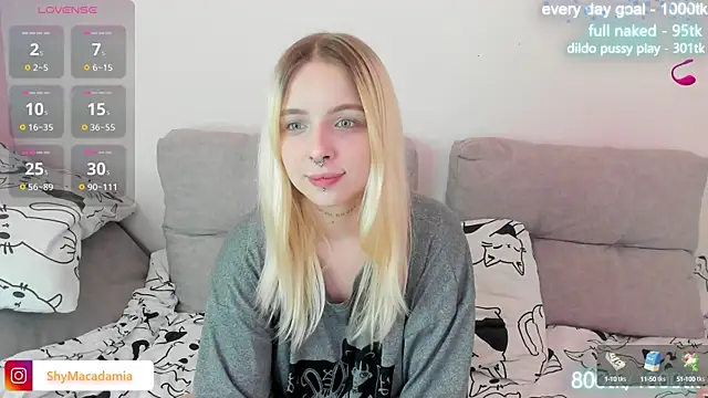 Alice Halle online show from 03/09/25, 06:54