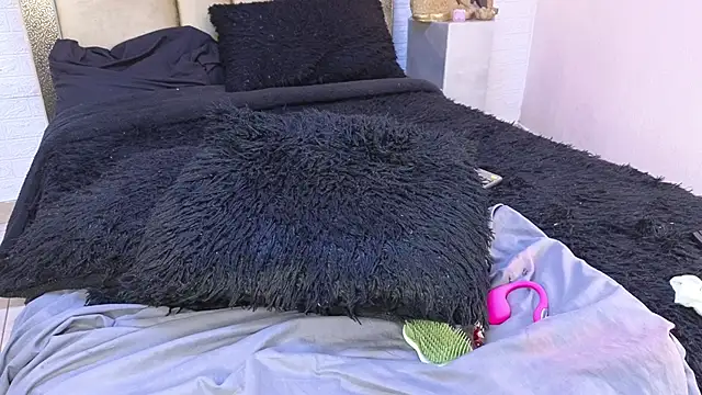 Snapshot of ximenawilliamss chatting on 11/03/25, 11:22 ximenawilliamss online show from 11/03/25, 11:22