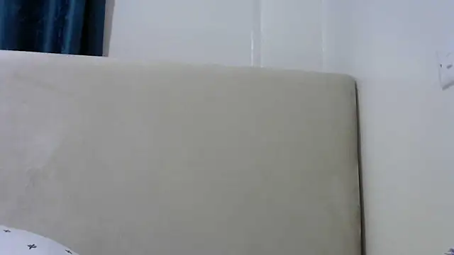 Latiffagodess online show from 10/23/25, 03:17