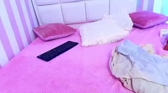 Barbara honey online show from 03/22/25, 03:53