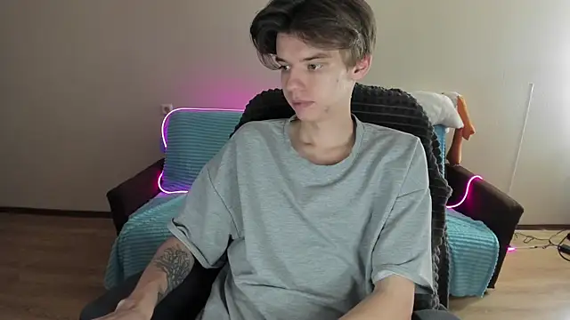 Liam sexy1 online show from 12/04/24, 08:23