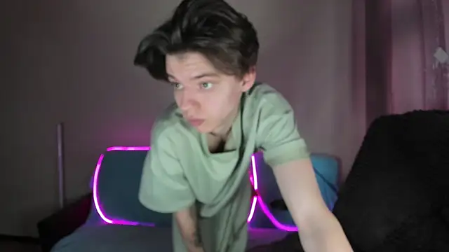 Liam sexy1 online show from 03/20/25, 03:47