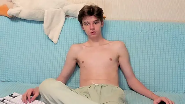 Liam sexy1 online show from 10/31/25, 02:18