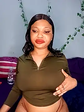 Snapshot of Sugartonguexx chatting on 03/04/25, 11:11 Sugartonguexx online show from 03/04/25, 11:11