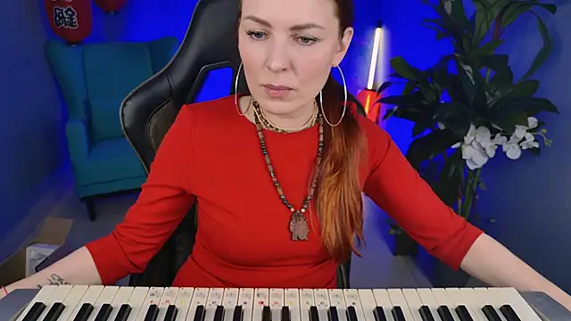 VandaRossi online show from 01/14/25, 11:10