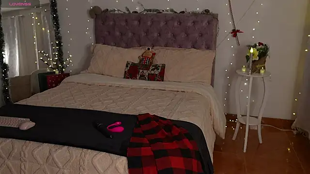 samantha evans2 online show from 12/18/25, 11:44