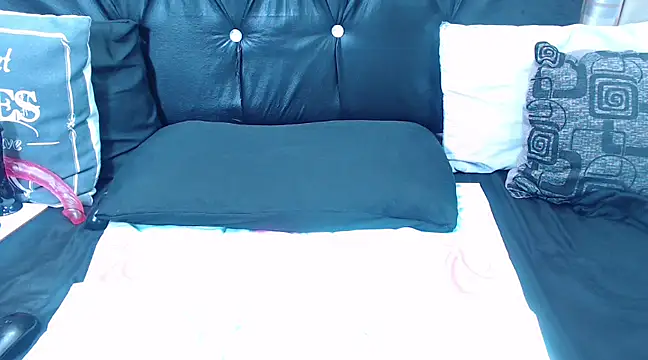 spicydiver38 online show from 02/15/25, 06:02