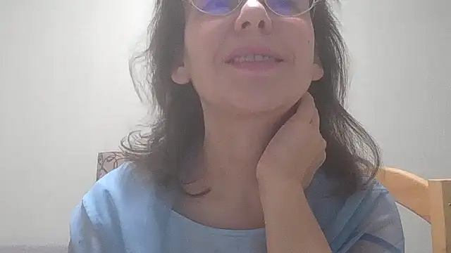 HollyJewel online show from 12/13/24, 04:16