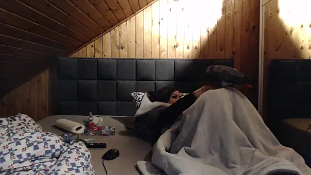 Snapshot of BoeseMoni1998 chatting on 02/05/25, 07:10 BoeseMoni1998 online show from 02/05/25, 07:10