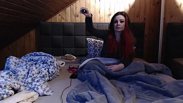 Snapshot of BoeseMoni1998 chatting on 02/08/25, 04:36 BoeseMoni1998 online show from 02/08/25, 04:36