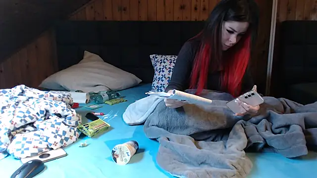 Snapshot of BoeseMoni1998 chatting on 02/28/25, 08:20 BoeseMoni1998 online show from 02/28/25, 08:20