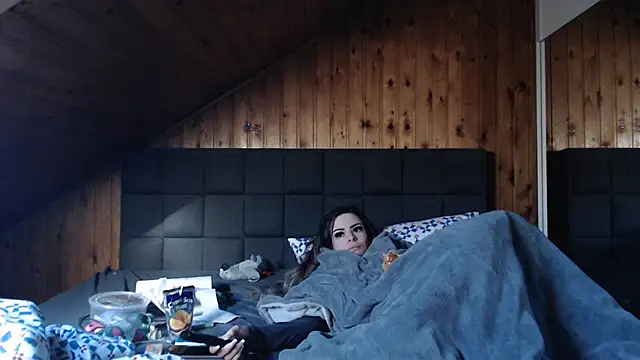 Snapshot of BoeseMoni1998 chatting on 03/21/25, 07:11 BoeseMoni1998 online show from 03/21/25, 07:11