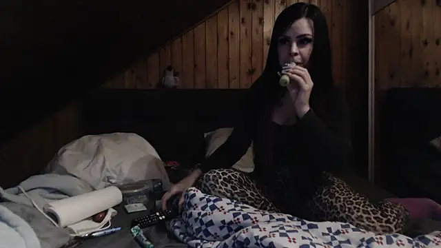 Snapshot of BoeseMoni1998 chatting on 09/27/25, 05:18 BoeseMoni1998 online show from 09/27/25, 05:18