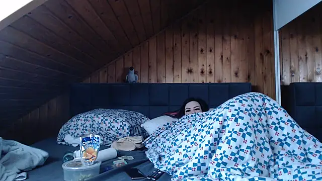 Snapshot of BoeseMoni1998 chatting on 09/30/25, 10:31 BoeseMoni1998 online show from 09/30/25, 10:31