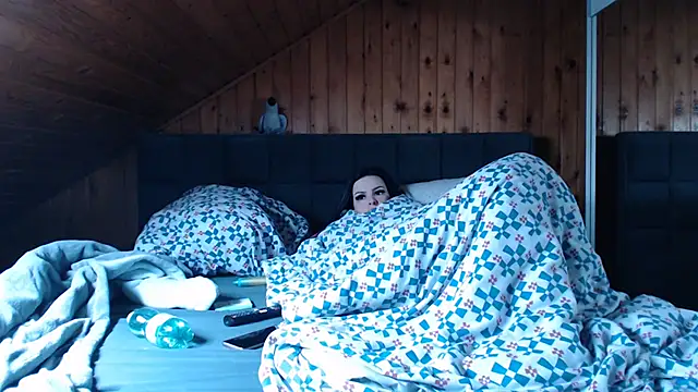 Snapshot of BoeseMoni1998 chatting on 10/04/25, 11:30 BoeseMoni1998 online show from 10/04/25, 11:30