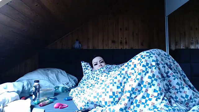 Snapshot of BoeseMoni1998 chatting on 10/26/25, 08:31 BoeseMoni1998 online show from 10/26/25, 08:31