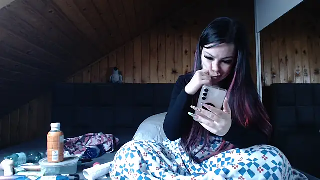 Snapshot of BoeseMoni1998 chatting on 11/07/25, 08:03 BoeseMoni1998 online show from 11/07/25, 08:03