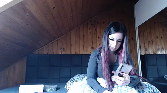 Snapshot of BoeseMoni1998 chatting on 11/18/25, 11:03 BoeseMoni1998 online show from 11/18/25, 11:03