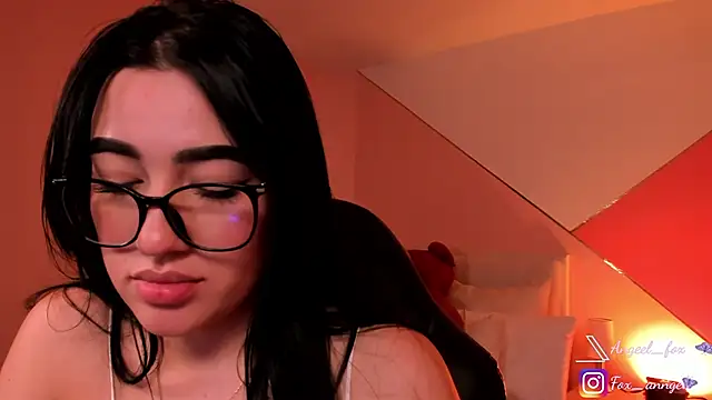 angeel fox online show from 12/21/25, 06:37