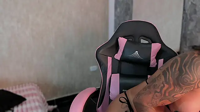 Cleopatra Fit online show from 02/03/25, 03:06