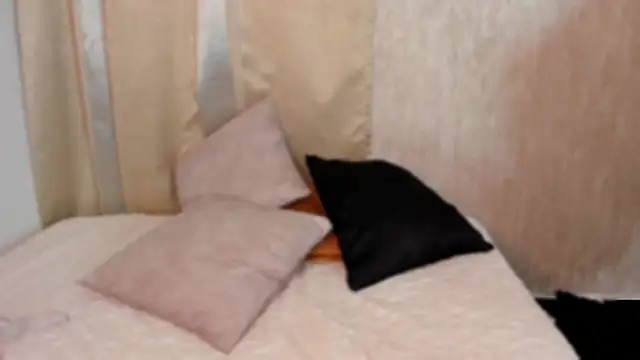 Cleopatra Fit online show from 03/08/25, 02:08