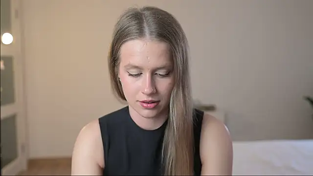 ella twinkl online show from 05/22/26, 06:46