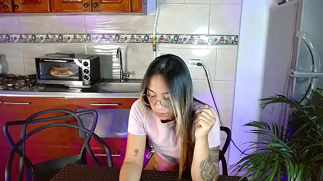 Jules n Gia online show from 01/19/25, 02:06