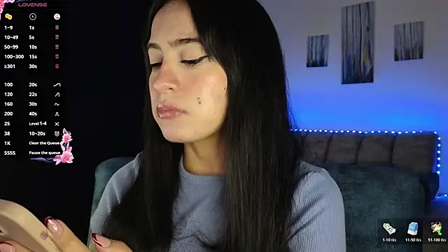 ZaraDames  online show from 11/05/25, 04:12