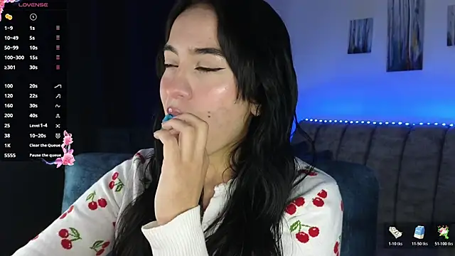 ZaraDames  online show from 11/22/25, 04:00