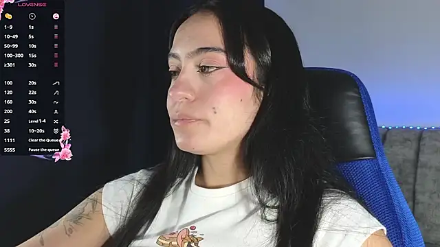 ZaraDames  online show from 02/19/26, 04:08