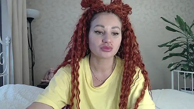 Snapshot of ShyEvaa chatting on 10/08/25, 11:19 ShyEvaa online show from 10/08/25, 11:19