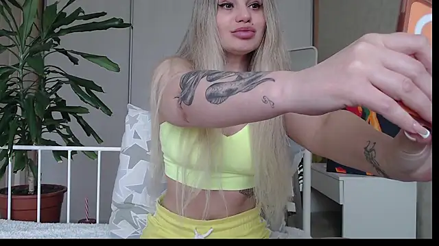 ShyEvaa online show from 05/06/26, 05:14