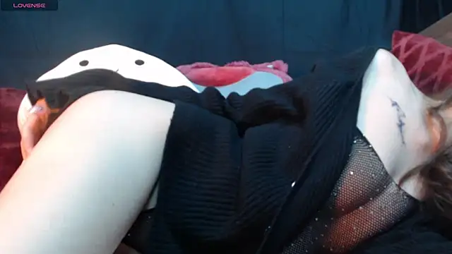 Snapshot of _minji_bae chatting on 01/11/25, 07:38 minji bae online show from 01/11/25, 07:38