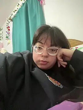 indiegirl666 online show from 02/01/26, 04:33