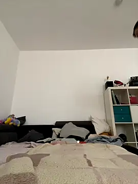 0maxx00 online show from 10/05/25, 02:04