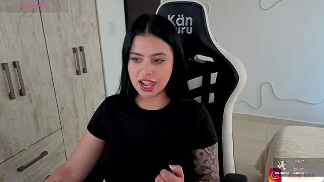 Victoryyy  online show from 02/19/26, 07:32