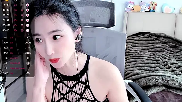 FeiFei-babe online show from 02/27/25, 07:44