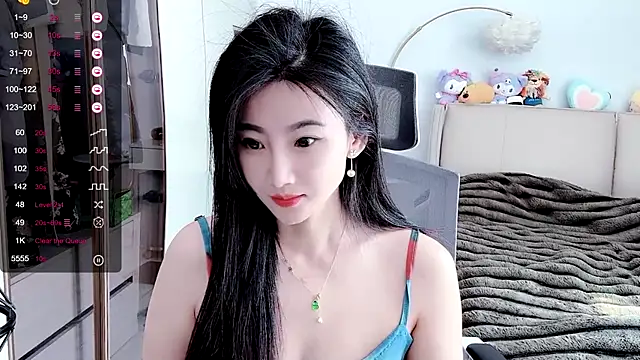 FeiFei-babe online show from 02/28/25, 04:32
