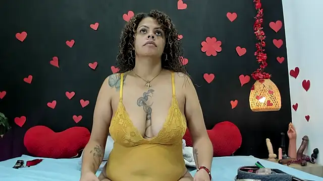 Snapshot of Luna_smit08 chatting on 02/18/26, 09:11 Luna smit08 online show from 02/18/26, 09:11