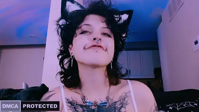 NaughtyLittleFox online show from 03/06/26, 09:28