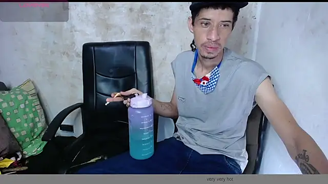 master and sumisse online show from 12/01/25, 11:32