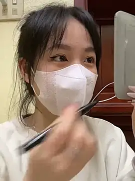 minmin2kk5 online show from 02/02/25, 03:07