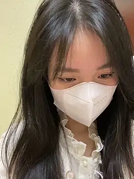 minmin2kk5 online show from 02/08/25, 03:21